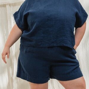 Elizabeth Suzanne Navy Blue Linen Samar Shorts